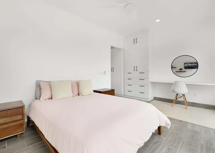 Ocean View & Private Pool In Mar Vista